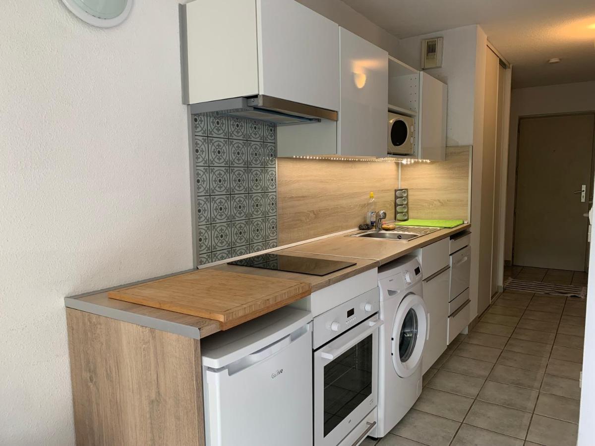 Les Appartements De La Marina Sanary-sur-Mer Exterior foto